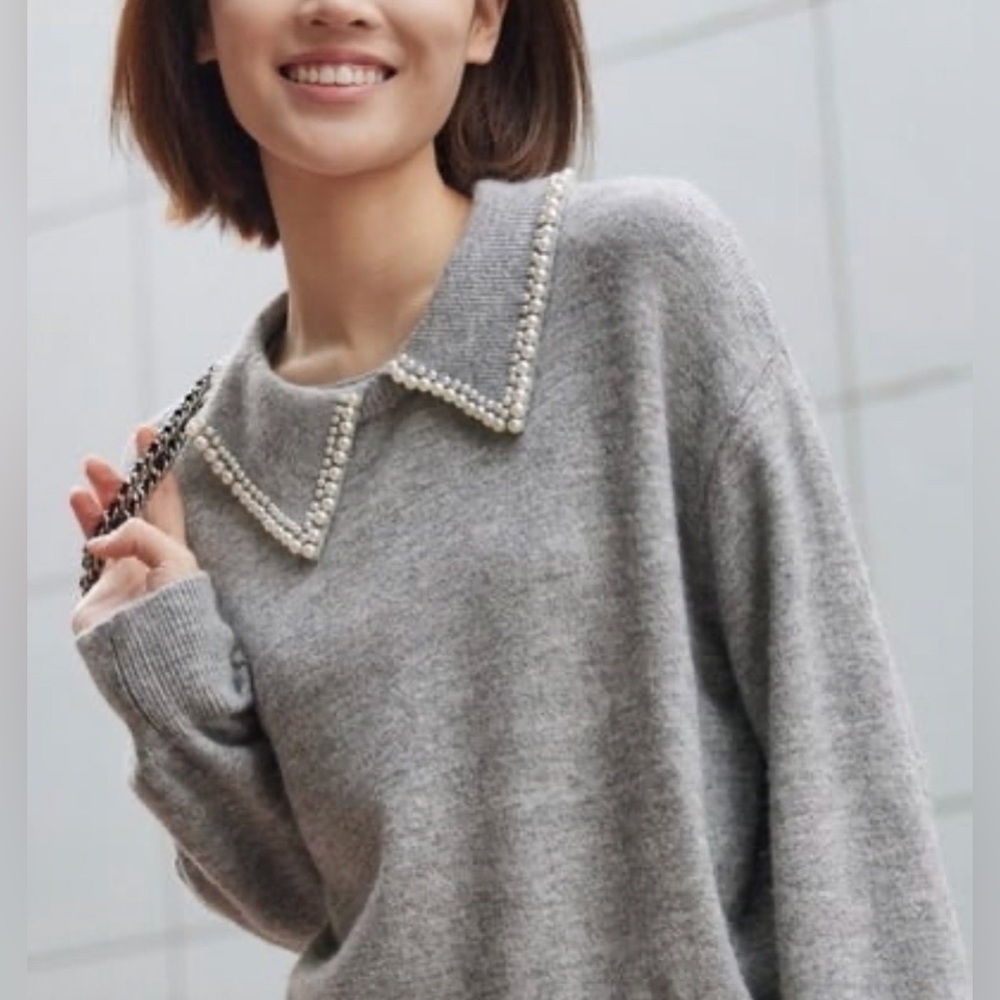 H&M pearl collar sweater / S women